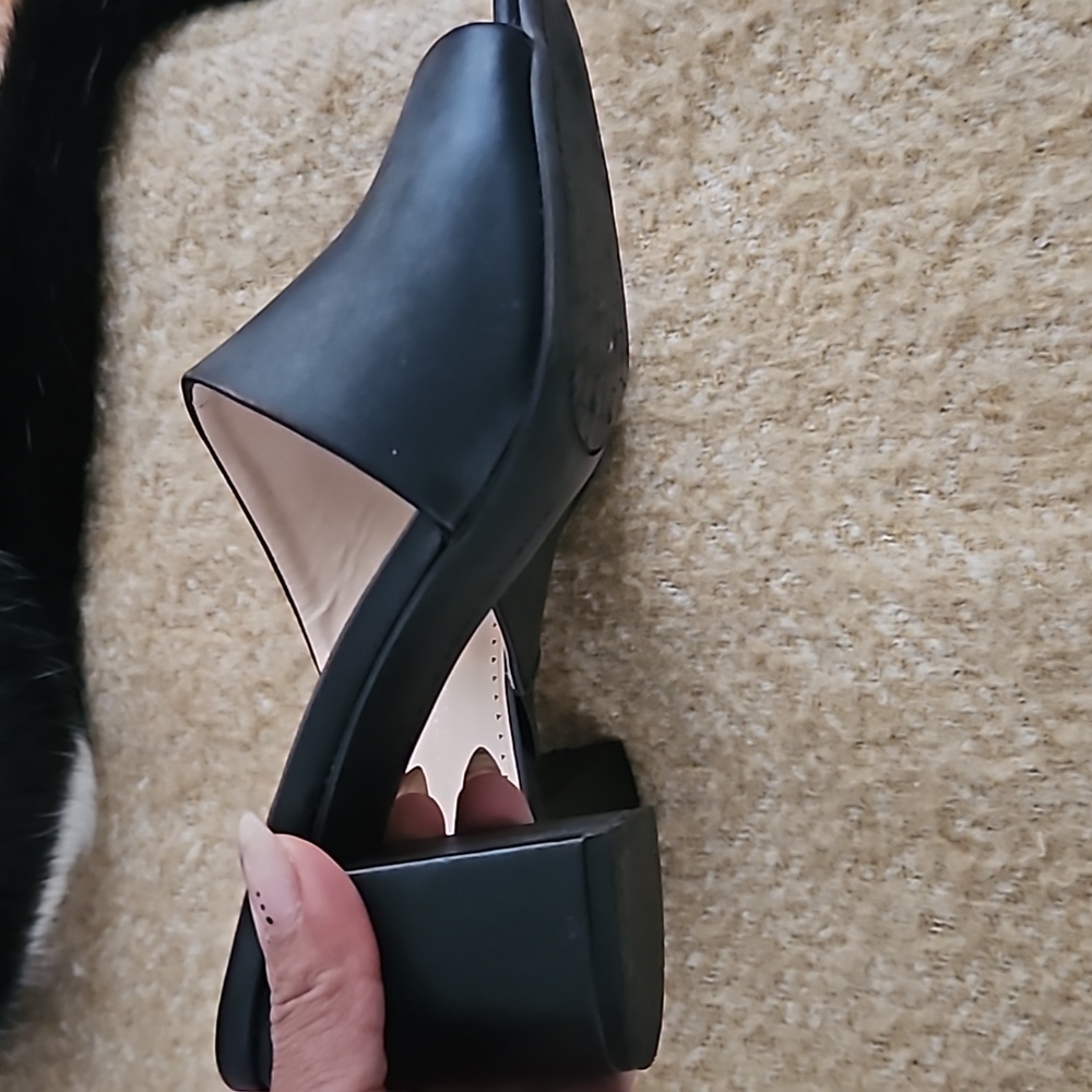 Mules - Picture 3 of 4